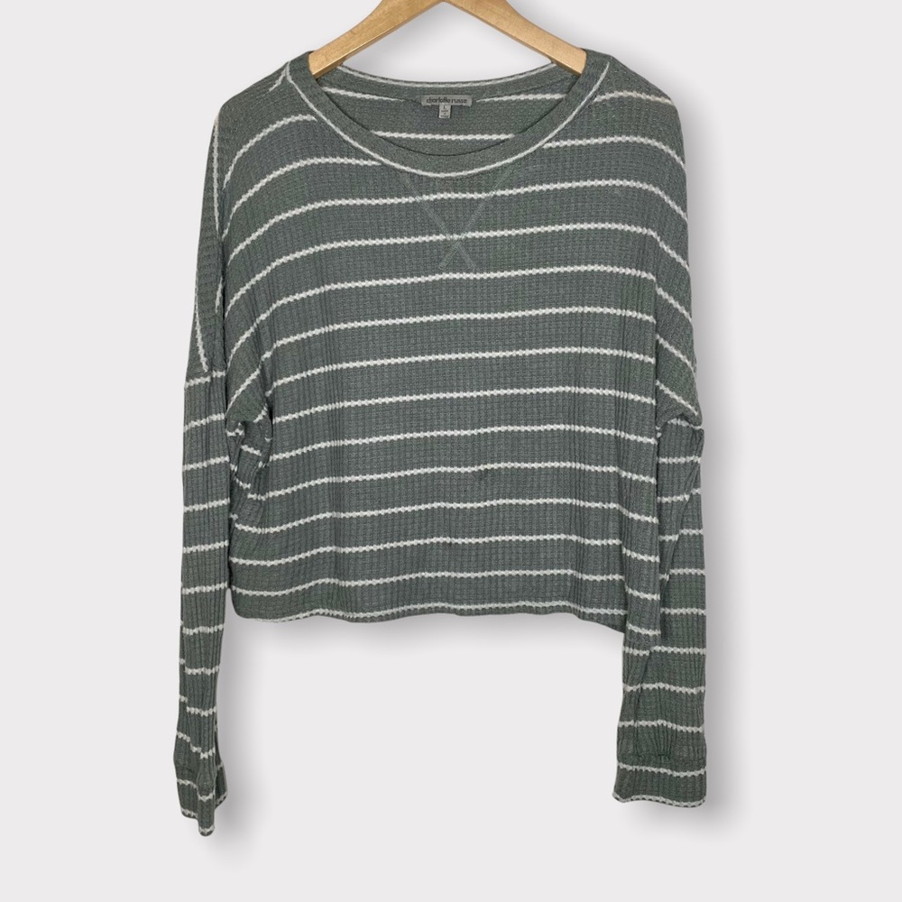 Charlotte Russe juniors large waffle knit semi cropped long sleeve striped top
